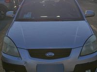 Usata Kia Rio 109 CV (80 kW) 2006 Grigio Berlina