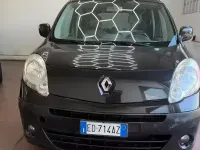 Usata Renault Kangoo Dynamique 102 CV (75 kW) 2010 Nero Monovolume