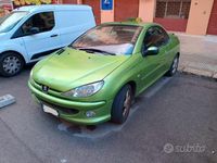 Begagnad Peugeot 206 CC 109 HK (80 kW) 2004 Grön Cab