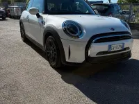 Usata Mini Cooper Essential 136 CV (100 kW) 2023 Bianco Utilitaria