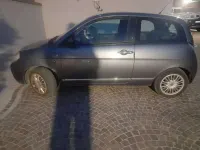 Usata Lancia Ypsilon 75 CV (55 kW) 2007 Grigio Utilitaria