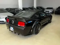 Usata Ford Mustang GT 305 CV (224 kW) 2007 Nero Coupé