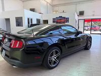 Usata Ford Mustang 305 CV (224 kW) 2012 Nero Coupé