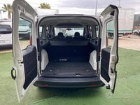 Usata Fiat Doblò 104 CV (76 kW) 2014 Bianco Monovolume