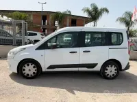 Usata Ford Transit 101 CV (74 kW) 2019 Bianco Monovolume