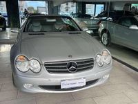 Usata Mercedes SL500 306 CV (225 kW) 2001 Argento Cabrio