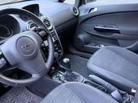 Usata Opel Corsa Edition 86 CV (63 kW) 2015 Utilitaria