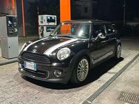 Usata Mini ONE 98 CV (72 kW) 2011 Utilitaria
