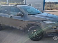 Usata Jeep Cherokee 200 CV (147 kW) 2016 Grigio SUV