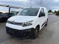 Usata Citroën Berlingo 102 CV (75 kW) 2024 Bianco Monovolume