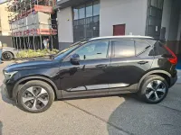 Usata Volvo XC40 Core 163 CV (119 kW) 2023 Nero SUV
