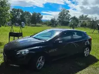 Usata Volvo V40 150 CV (110 kW) 2015 Nero Berlina