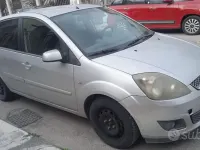Usata Ford Fiesta 68 CV (50 kW) 2007 Grigio Utilitaria