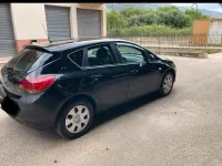Usata Opel Astra 2009 Nero Monovolume