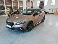 Usata Volvo V40 CC Momentum 150 CV (110 kW) 2013 Bronzo Station wagon