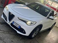 Usata Alfa Romeo Stelvio Executive 179 CV (131 kW) 2018 Bianco SUV