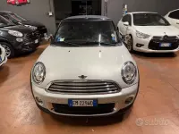 Usata Mini Cooper Roadster 122 CV (89 kW) 2012 Grigio Cabrio