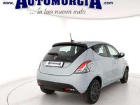 Usata Lancia Ypsilon Silver 69 CV (50 kW) 2024 Verde Utilitaria