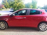 Usata Alfa Romeo Giulietta 105 CV (77 kW) 2012 Rosso Utilitaria