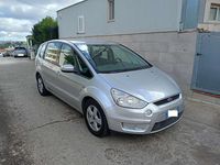 Usata Ford S-MAX Titanium 140 CV (102 kW) 2008 Argento Monovolume