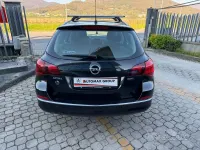 Usata Opel Astra Cosmo 130 CV (95 kW) 2014 Grigio Station wagon