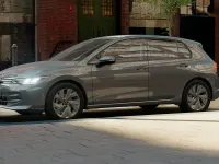 Nuova VW Golf VIII Edition 115 CV (84 kW) 2026 Dolomite silver metallizzato Berlina