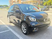 Usata Smart ForFour Passion 90 CV (66 kW) 2018 Nero Utilitaria