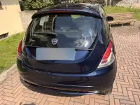 Usata Lancia Ypsilon 69 CV (50 kW) 2016 Bluazzurro Utilitaria
