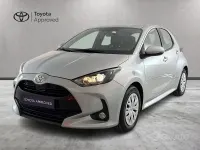 Usata Toyota Yaris Active 72 CV (52 kW) 2023 Grigio Utilitaria