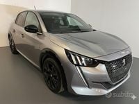 Usata Peugeot 208 GT 101 CV (74 kW) 2023 Grigio Utilitaria