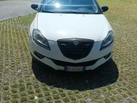 Usata Lancia Delta 120 CV (88 kW) 2012 Bianco Utilitaria