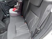 Usata Peugeot 208 Active 68 CV (50 kW) 2014 Bianco Utilitaria