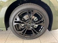 Neu Audi A3 S-Line 150 PS (110 kW) 2025 Grün