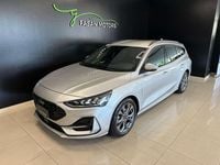 Usata Ford Focus ST-Line 125 CV (91 kW) 2023 Moondust silver Station wagon