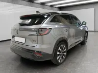 Usata Renault Clio V Techno 200 CV (147 kW) 2023 Grigio Utilitaria