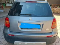 Usata Fiat Sedici 135 CV (99 kW) 2010 Grigio SUV