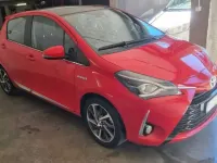 Usata Toyota Yaris Hybrid Style 101 CV (74 kW) 2018 Rosso Berlina
