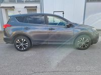 Usata Toyota RAV4 Style 124 CV (91 kW) 2014 Grigio SUV