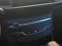 Usata Peugeot 308 SW Access 92 CV (67 kW) 2015 Grigio Station wagon