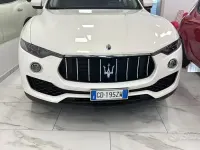 Usata Maserati Levante 350 CV (257 kW) 2021 Bianco SUV