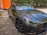 Usata Infiniti Q30 109 CV (80 kW) 2016 Marrone SUV