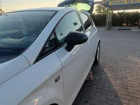 Usata Seat Leon 105 CV (77 kW) 2009 Bianco Utilitaria