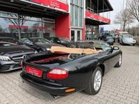 Usata Jaguar XK8 294 CV (216 kW) 1997 Nero Cabrio