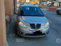 Usata Lancia Ypsilon 69 CV (50 kW) 2007 Grigio Utilitaria