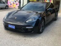Usata Porsche Panamera 460 CV (338 kW) 2019 Blu/azzurro Utilitaria