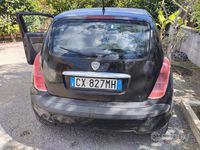 Usata Lancia Ypsilon 60 CV (44 kW) 2005 Nero Utilitaria