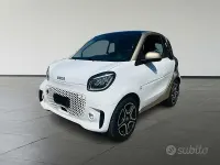 Usata Smart ForTwo Coupé Pulse 60 kW (82 CV) 2021 Bianco Utilitaria