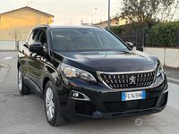 Usata Peugeot 3008 Active 119 CV (87 kW) 2017 Nero SUV