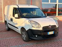 Usata Fiat Doblò Active 90 CV (66 kW) 2010 Bianco Monovolume