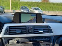 Begagnad BMW 318 Sport Line 143 HK (105 kW) 2014 Svart Kombi